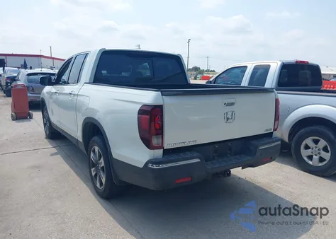 2017 Honda Ridgeline Rtl-E из США, поврежденный, VIN 5FPYK3F71HB038912